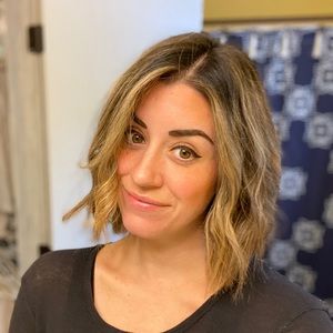 Meet your Posher, Jennifer